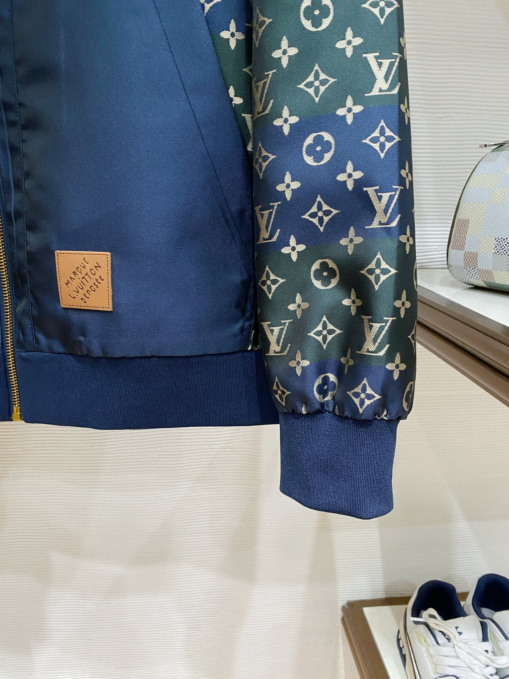 Louis Vuitton Sweat