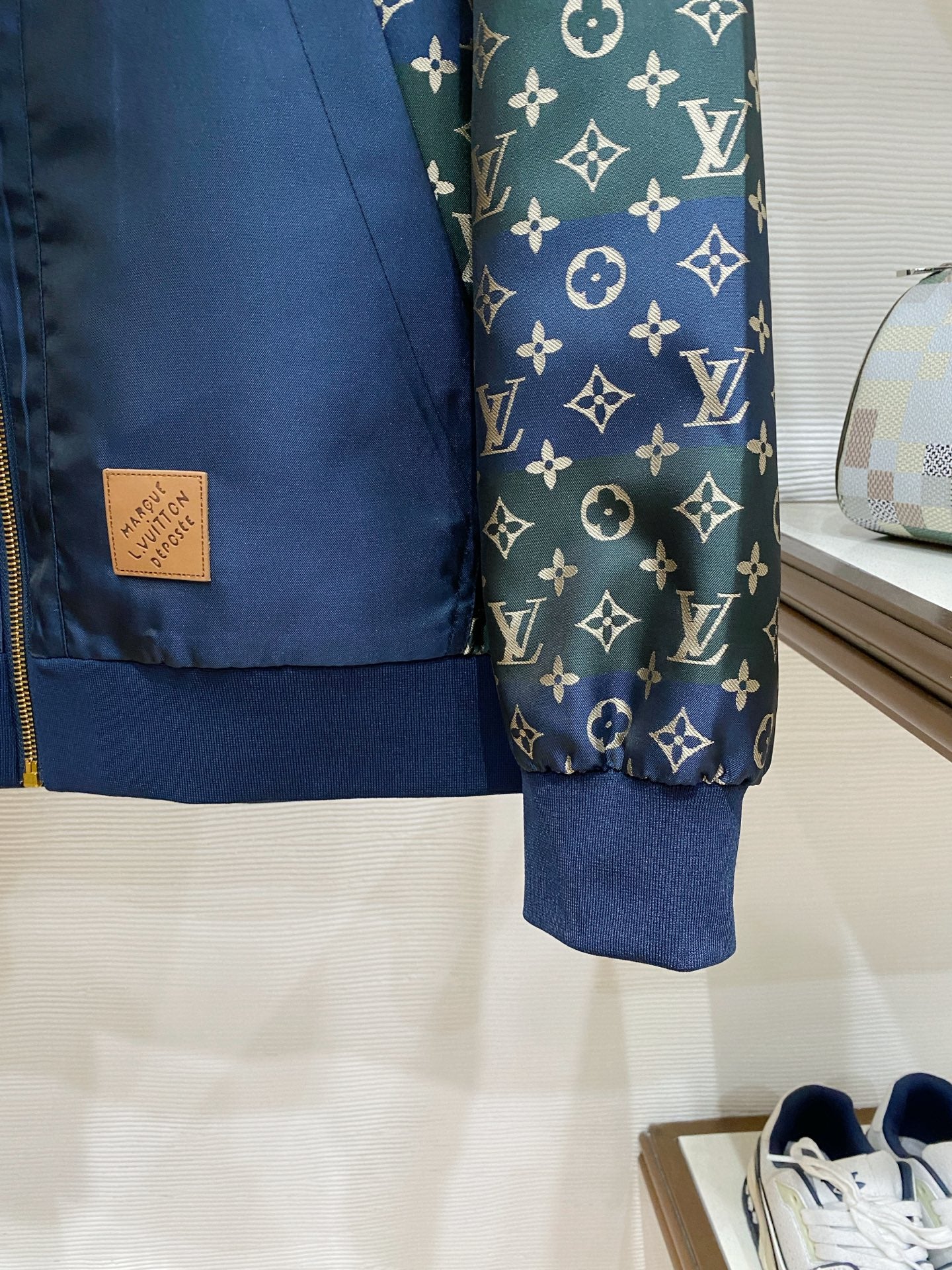 Louis Vuitton Sweat