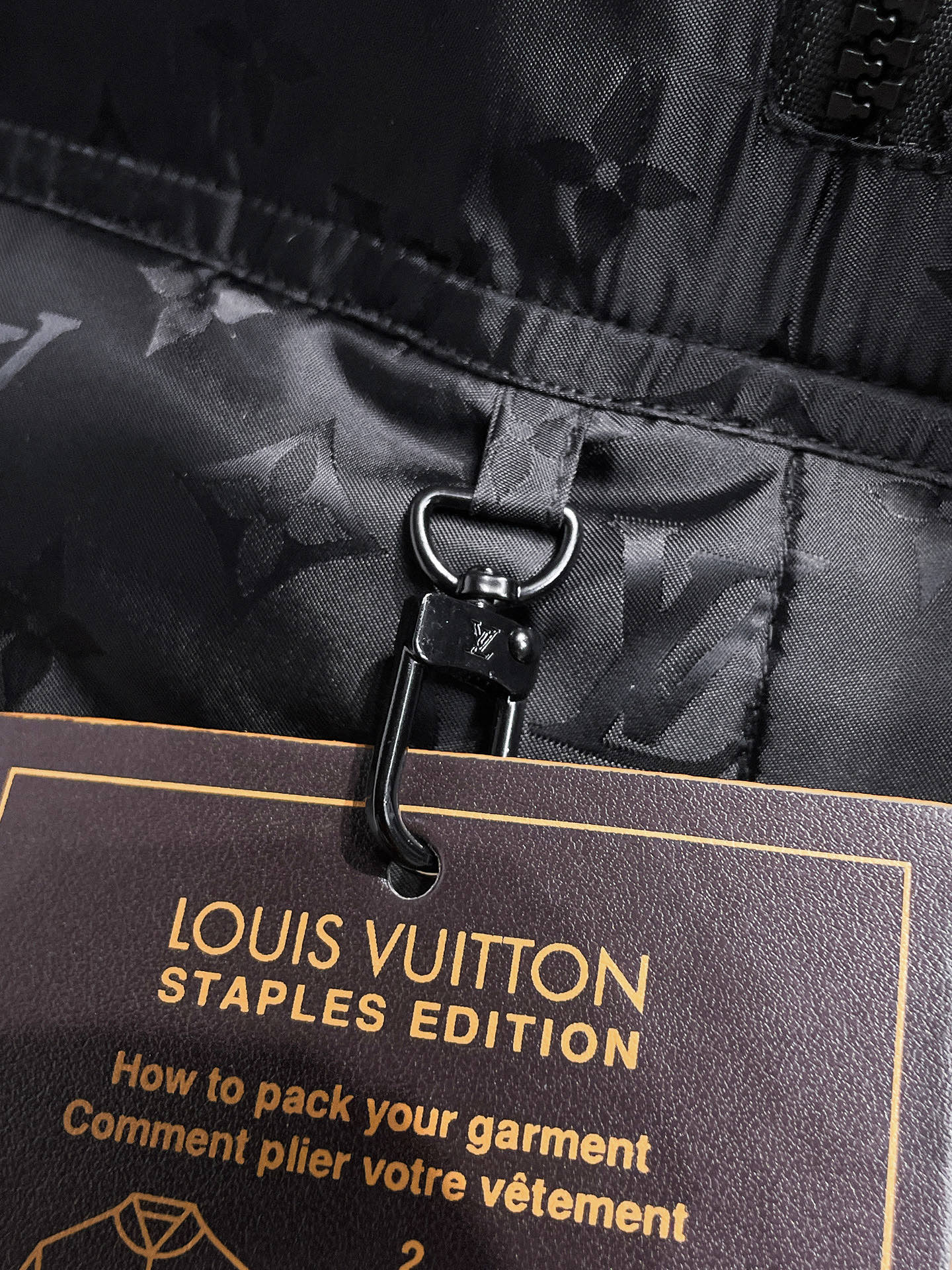 Louis Vuitton Mont