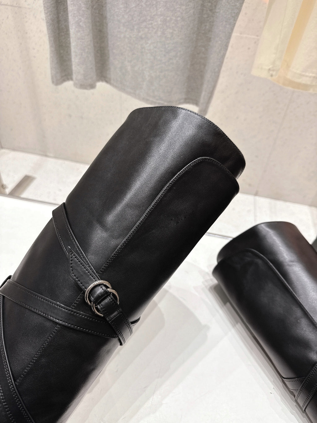 Yves Saint Laurent Uzun Çizme