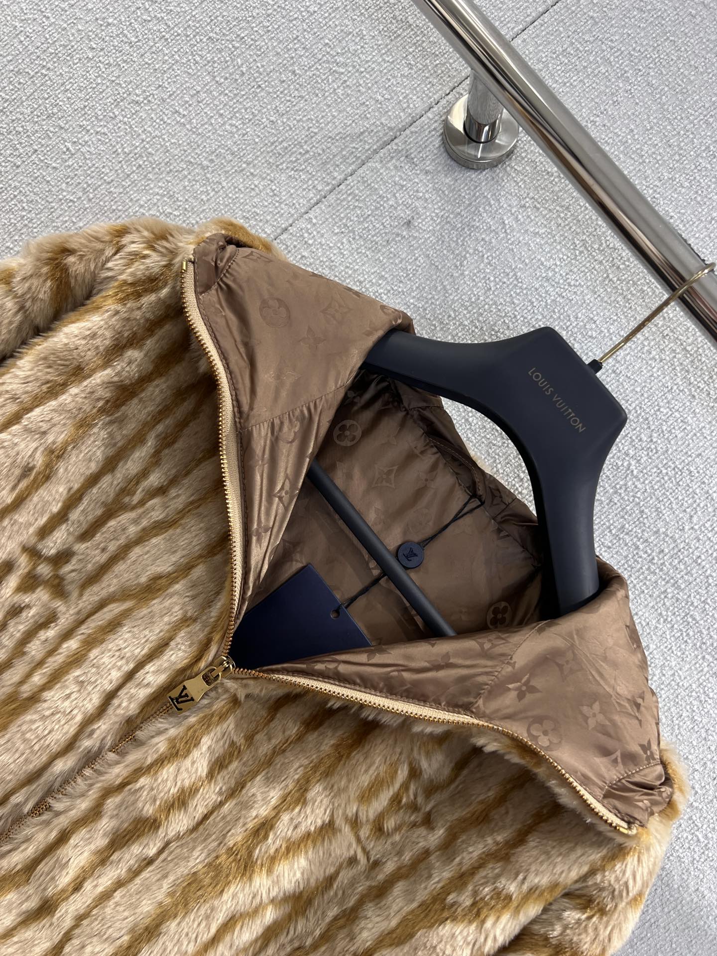 Louis Vuitton Hırka