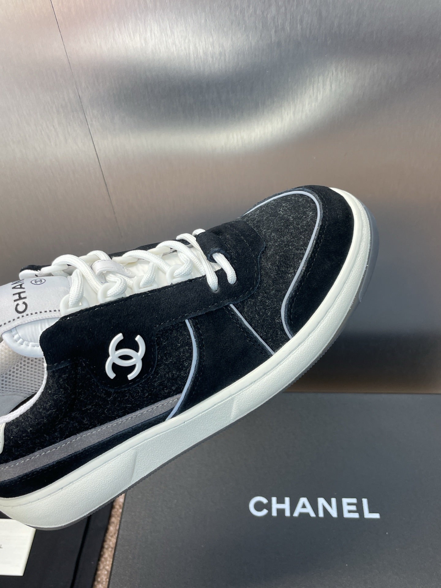 Chanel Sneaker