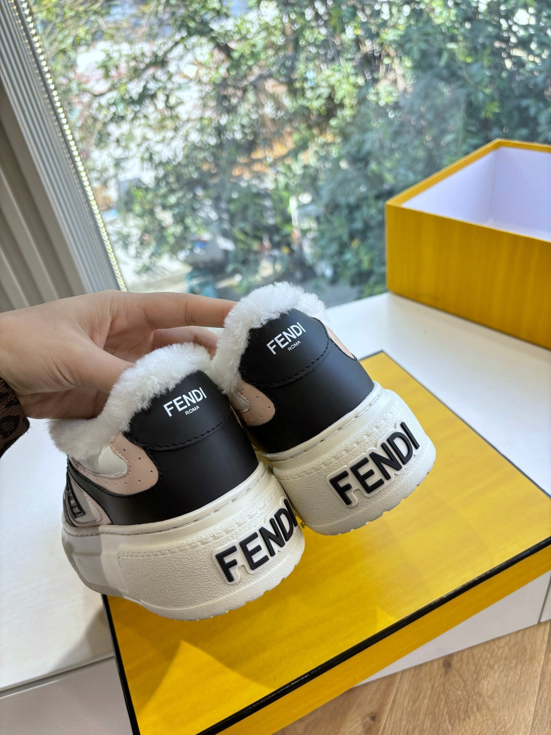 Fendi Sneaker