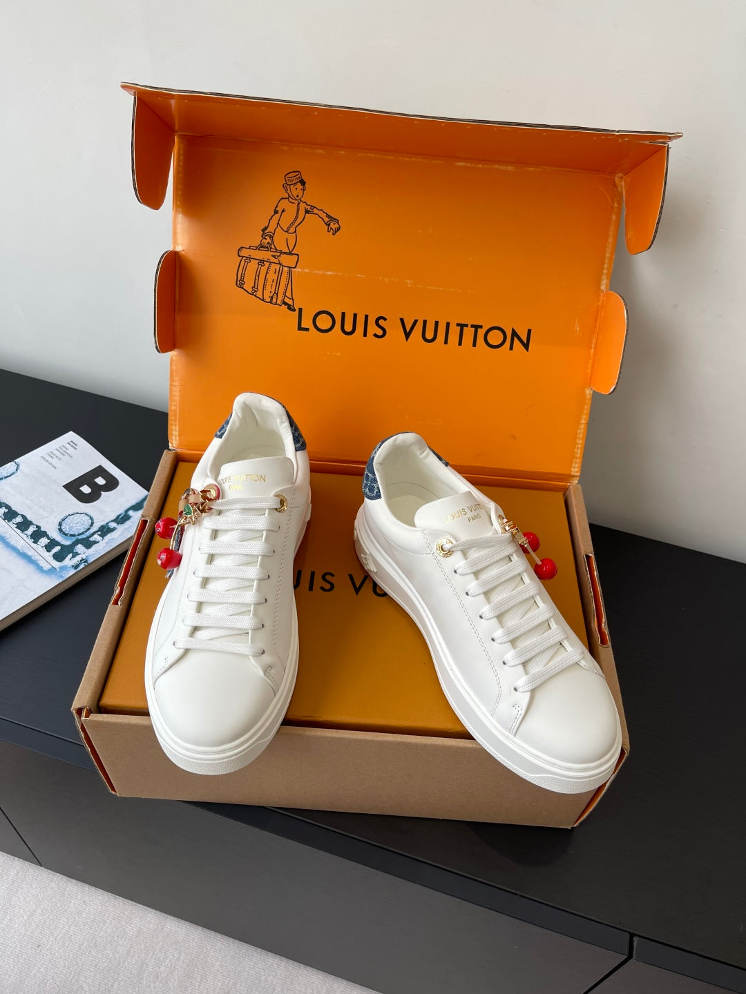 Louis Vuitton Sneaker