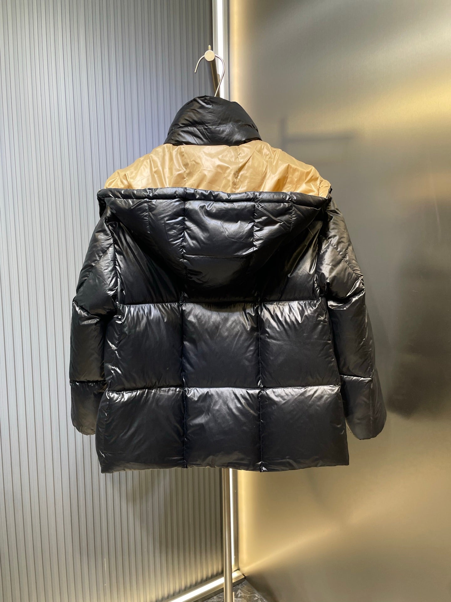 Moncler Kastüyü Mont