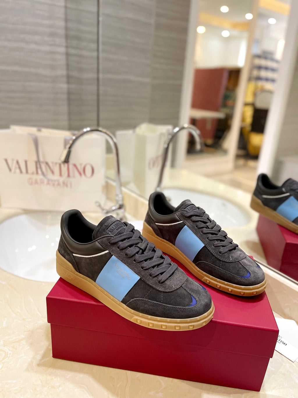 Valentino Sneaker