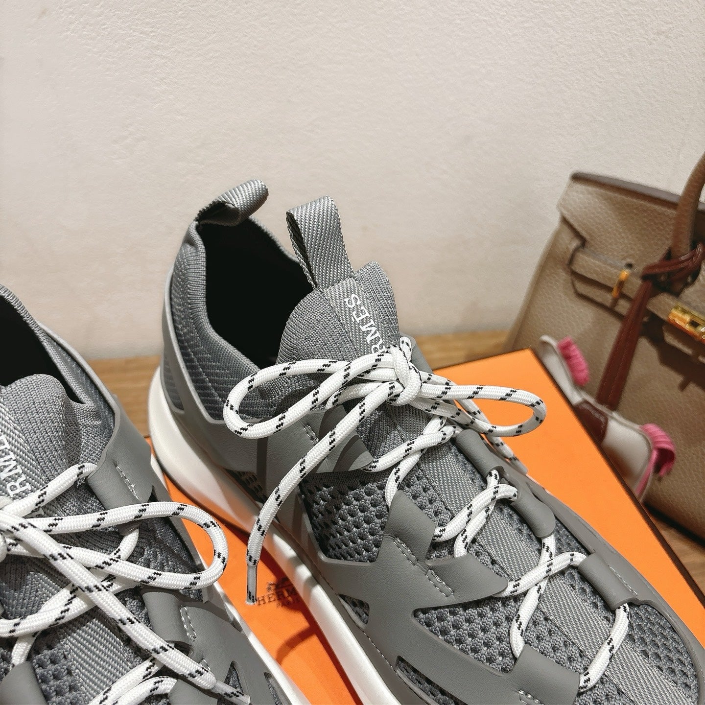 Hermes Sneaker