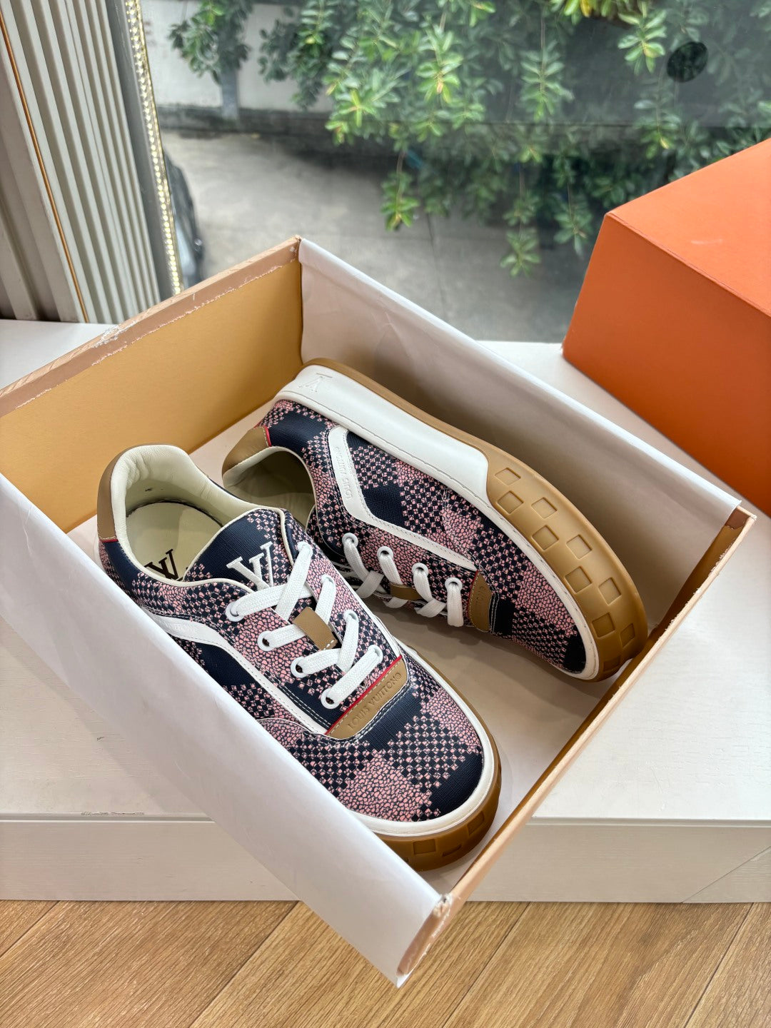 Louis Vuitton Sneaker
