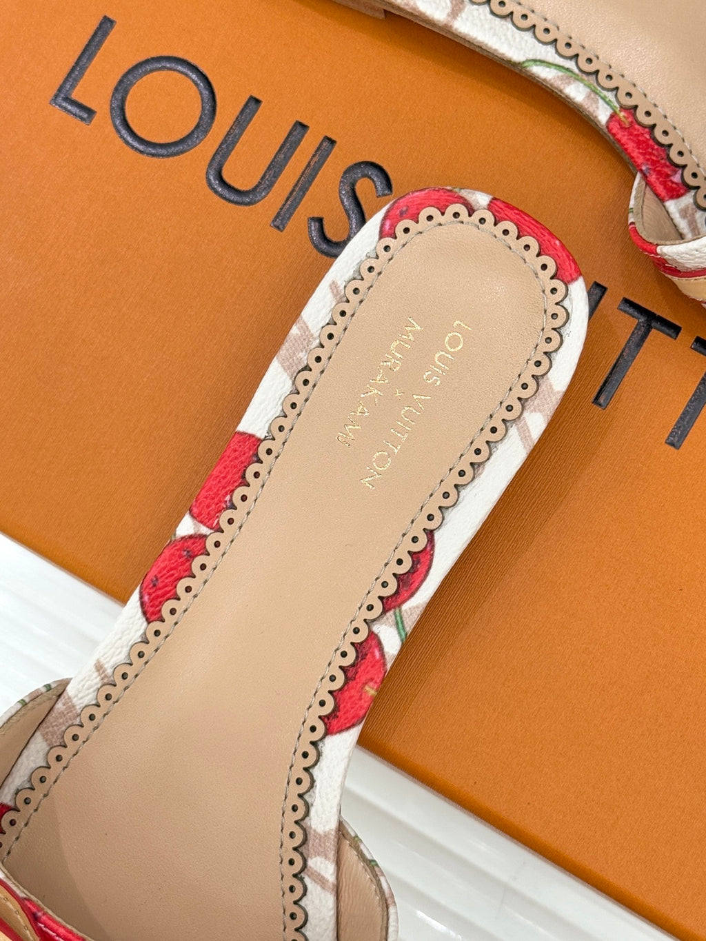 Louis Vuitton Slipper
