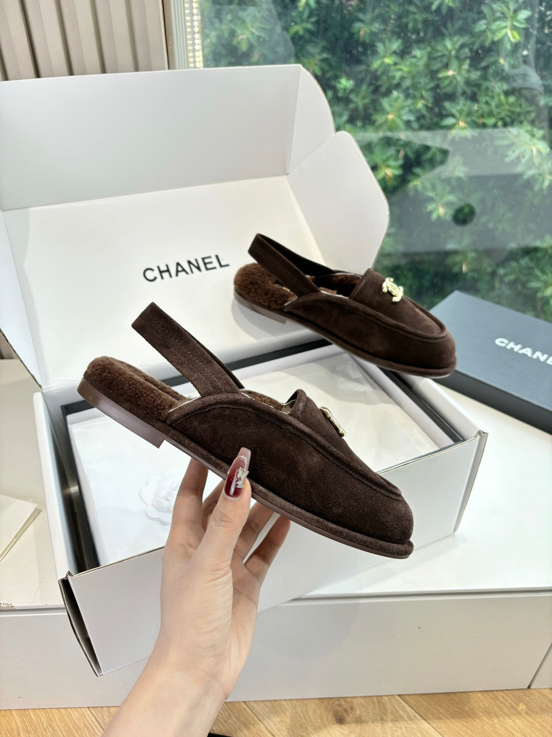 Chanel Slipper