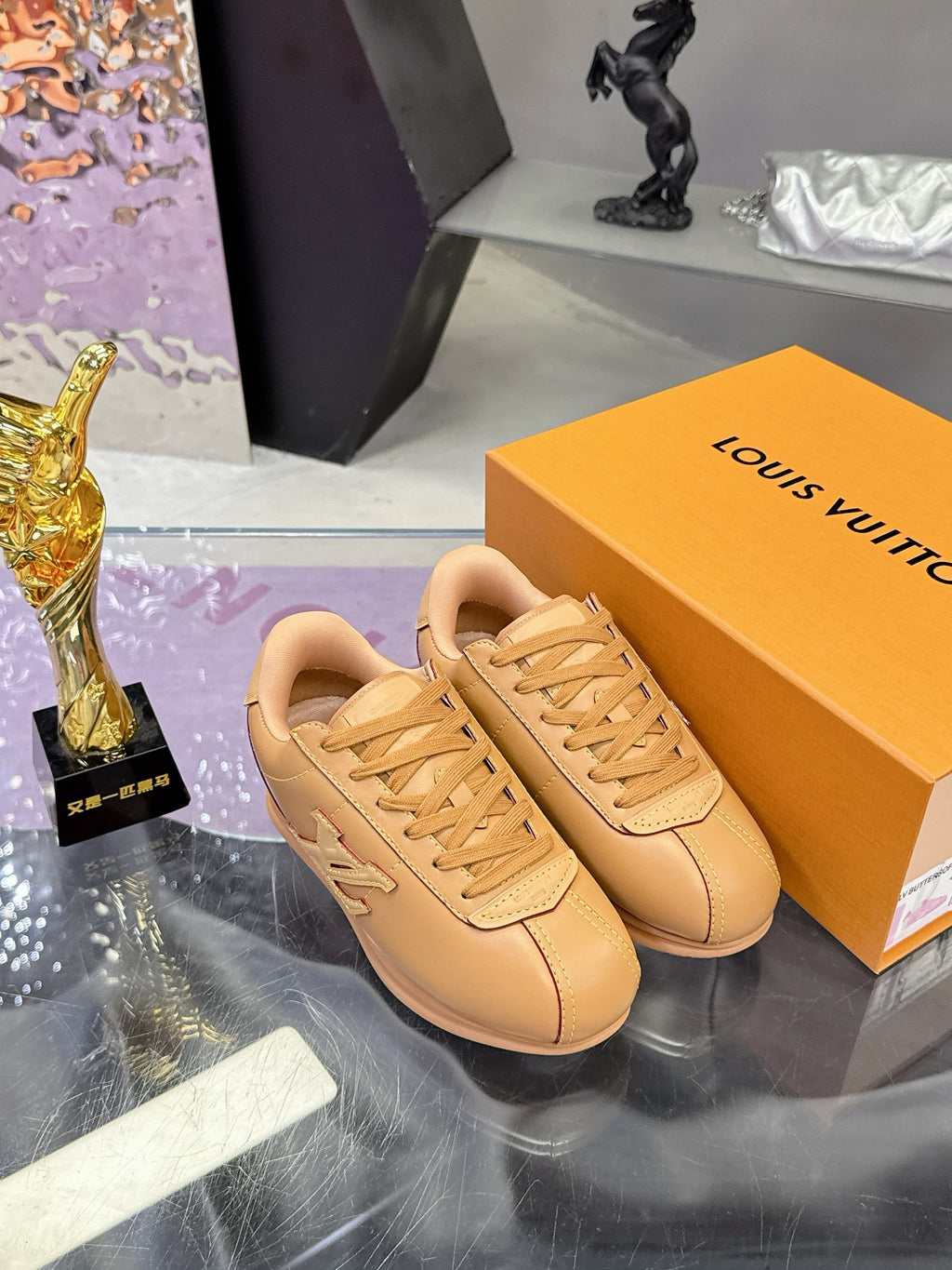 Louis Vuitton Sneaker