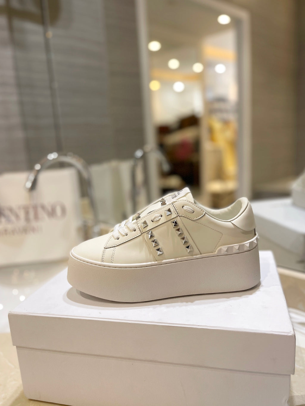 Valentino Sneaker