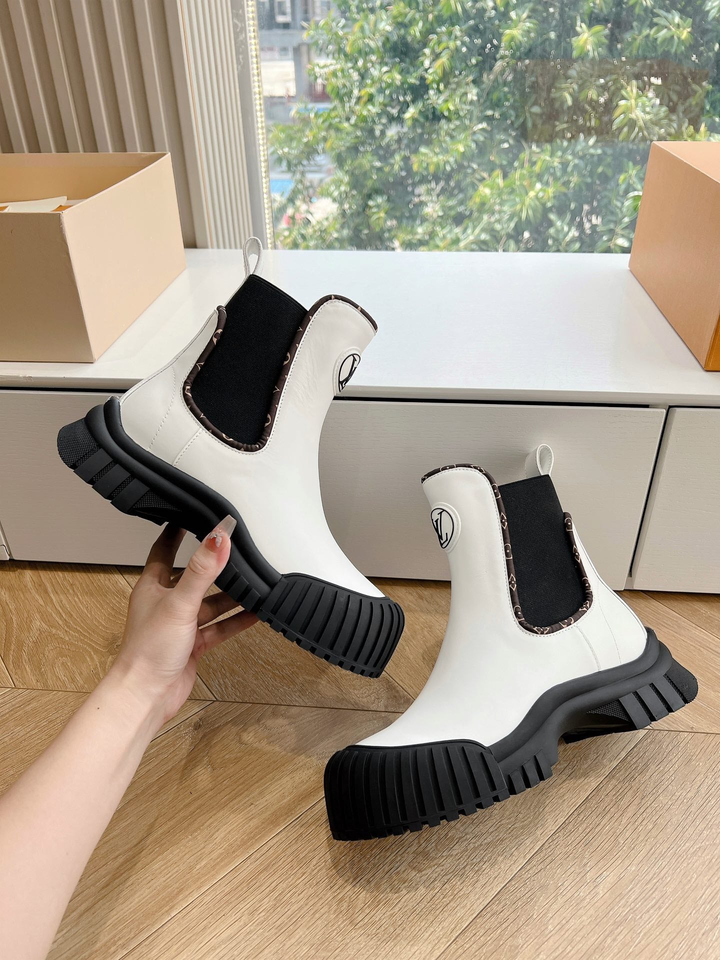 Louis Vuitton Kısa Bot