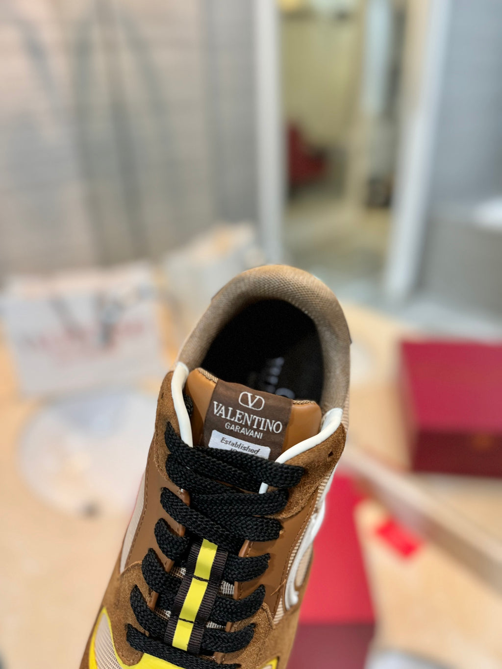Valentino Sneaker