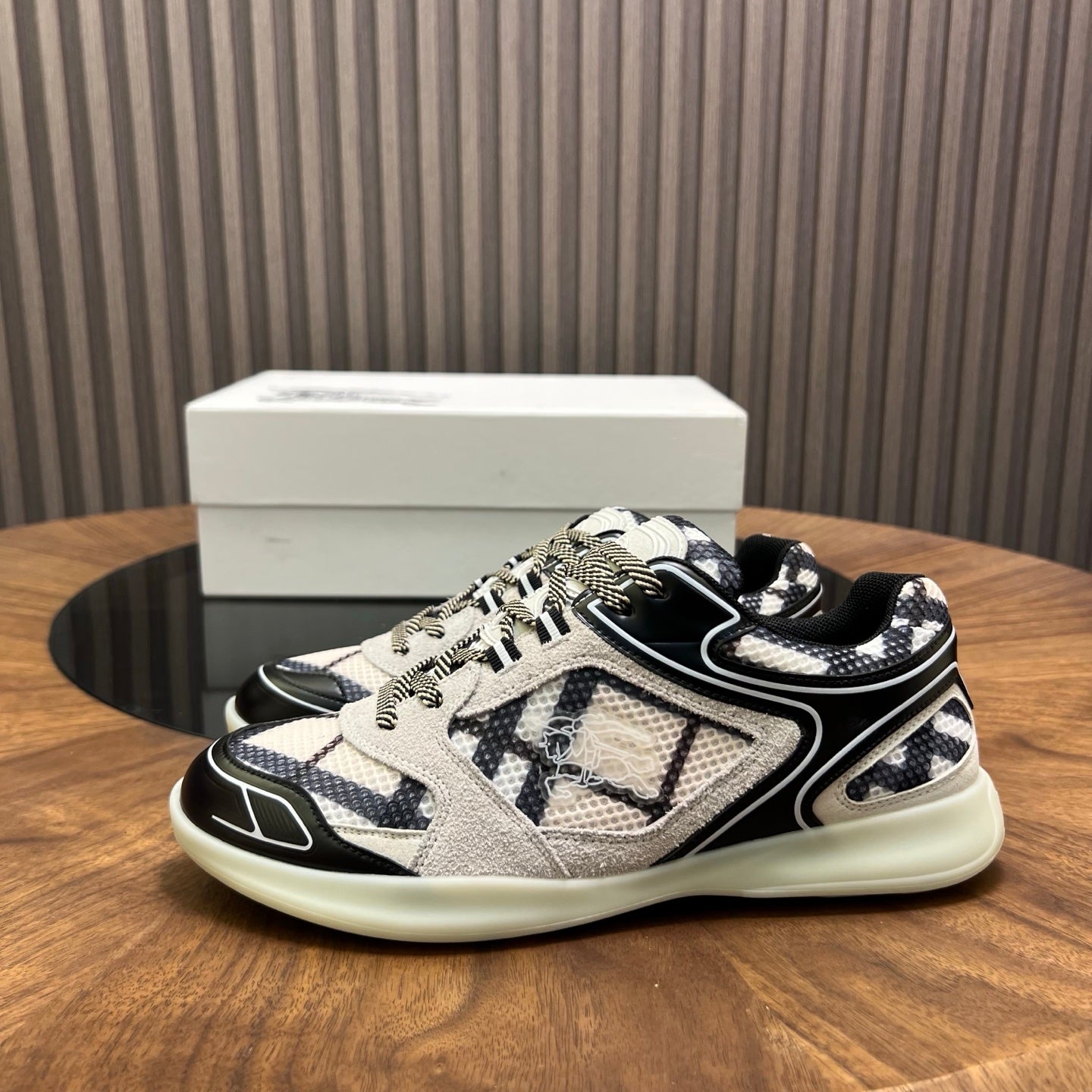 Burberry Sneaker