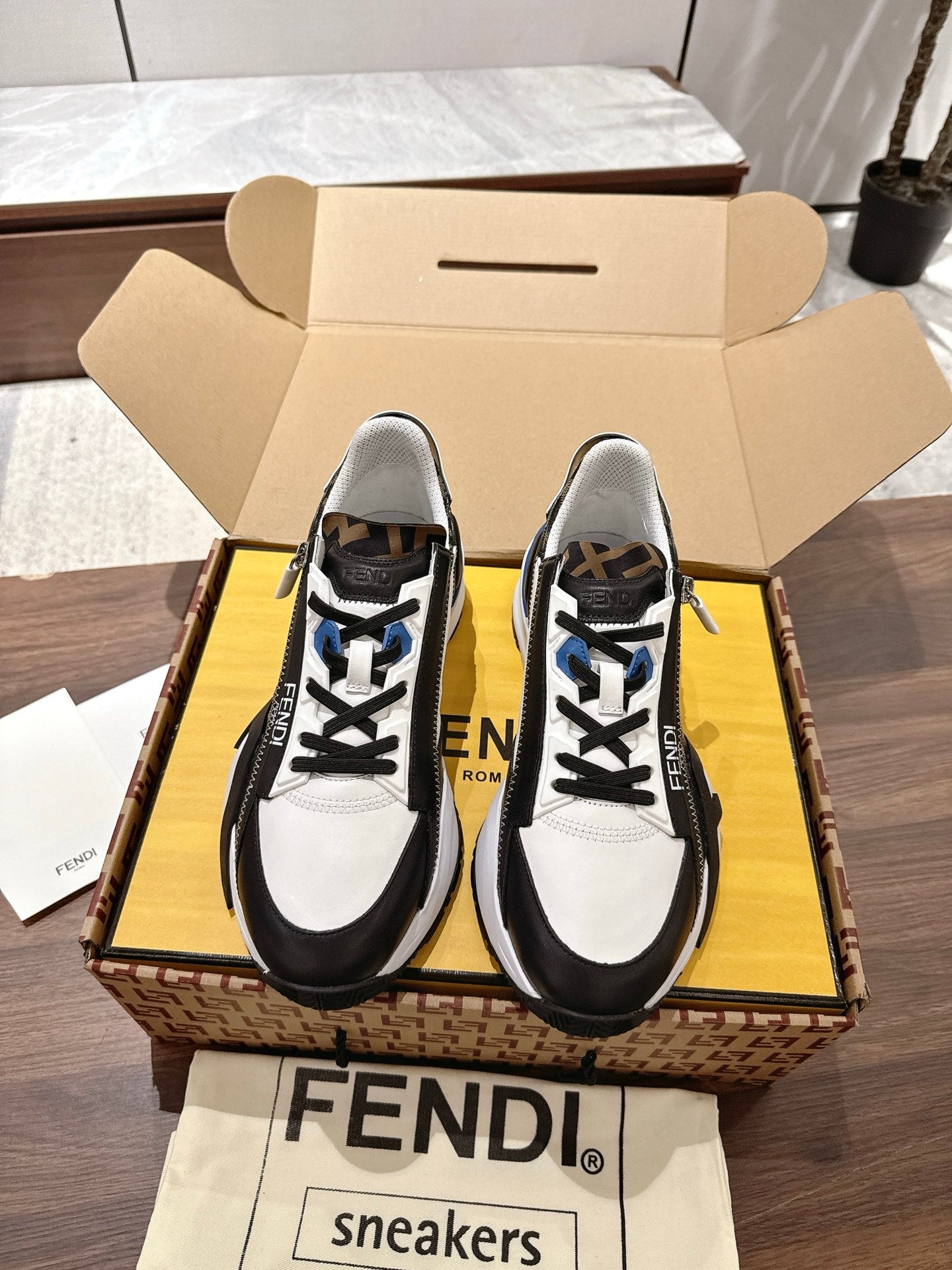 Fendi Sneaker