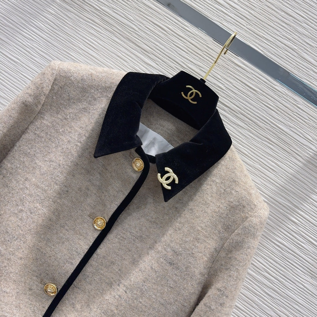 Chanel Ceket Mont