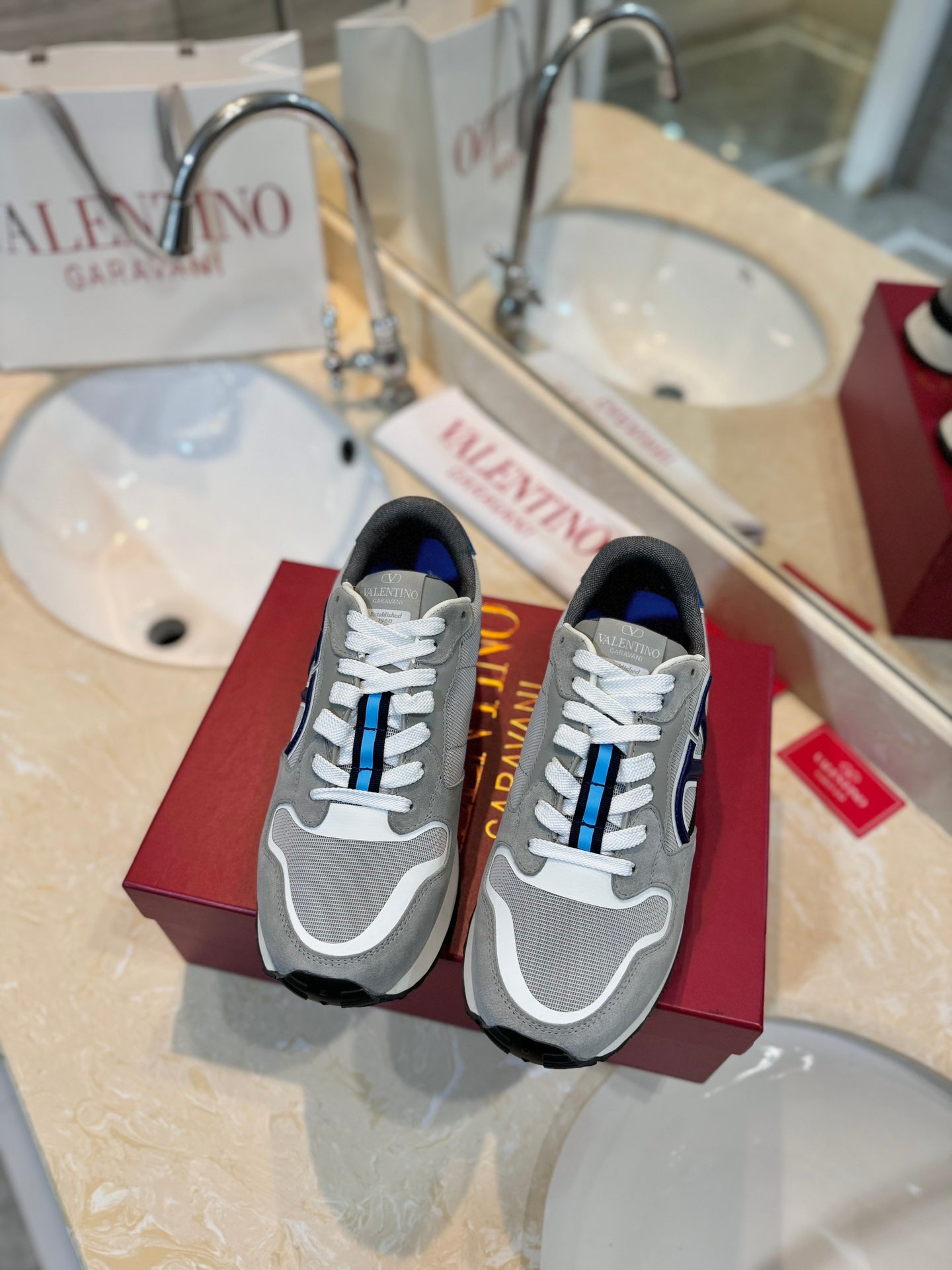 Valentino Sneaker