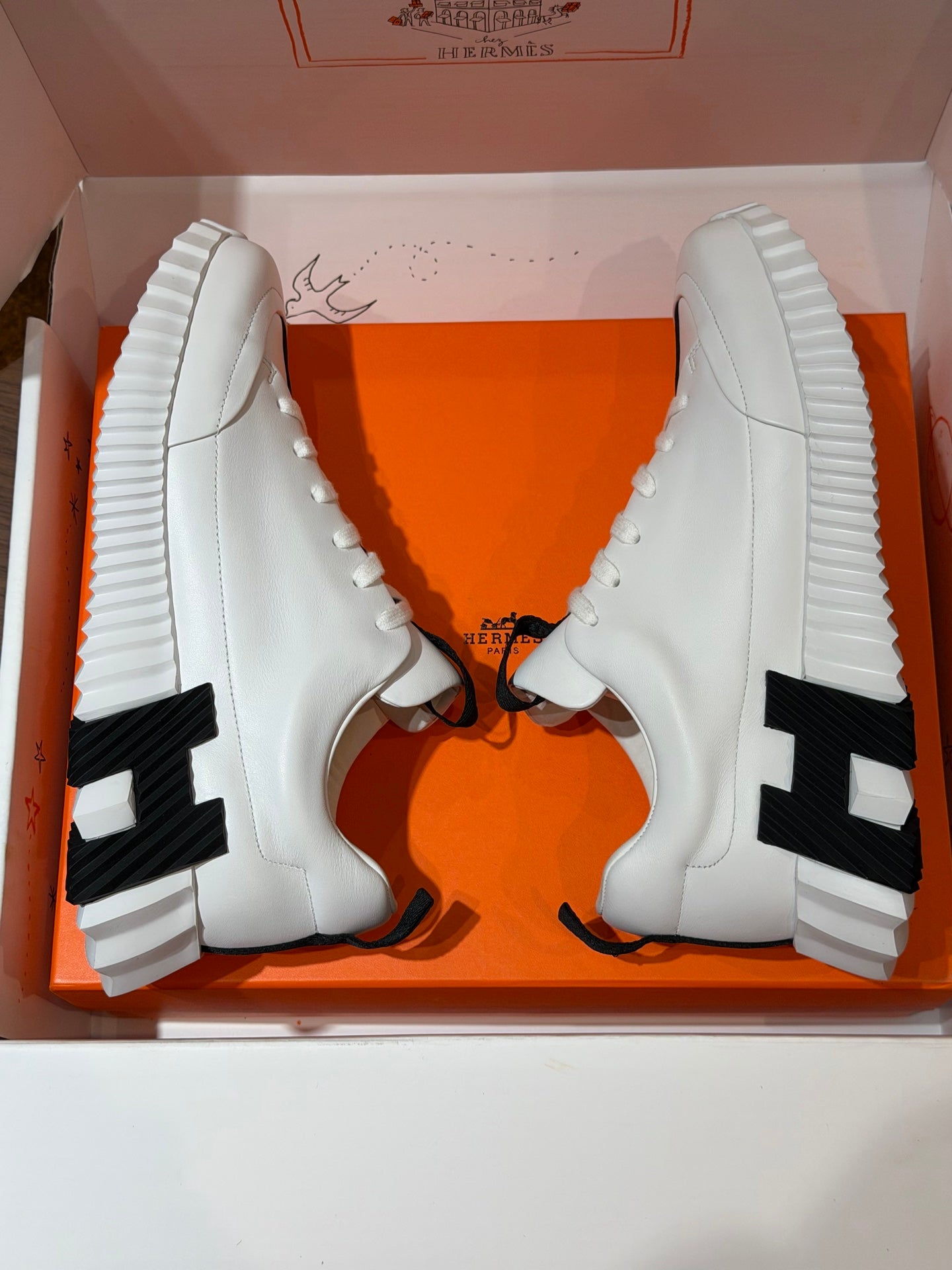 Hermes Sneaker