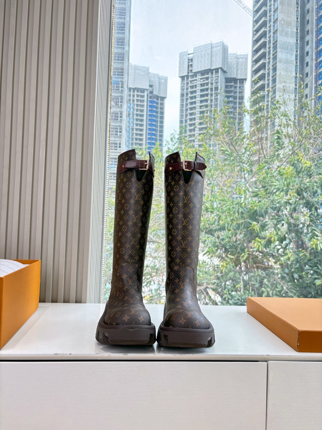 Louis Vuitton Çizme