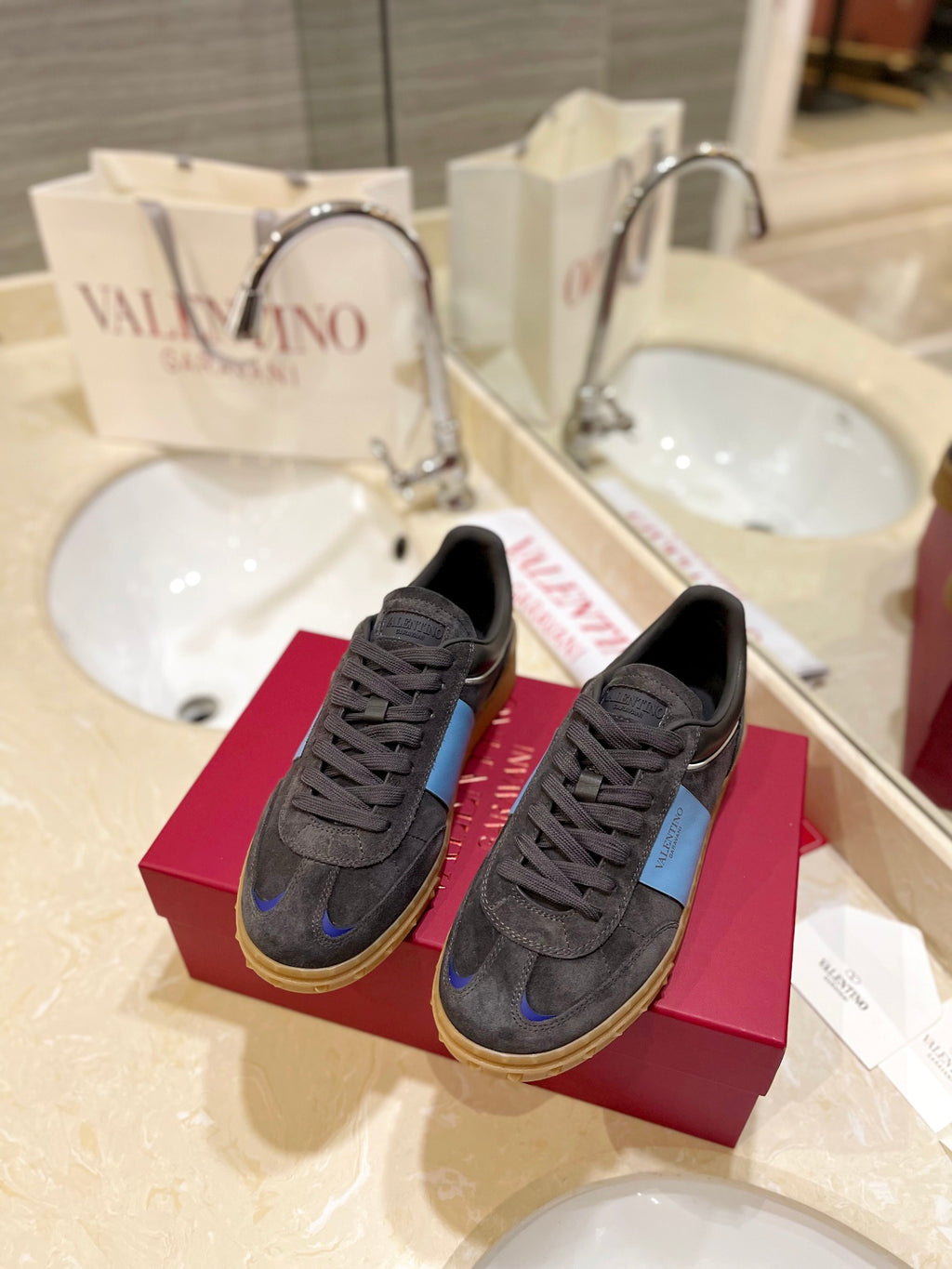 Valentino Sneaker