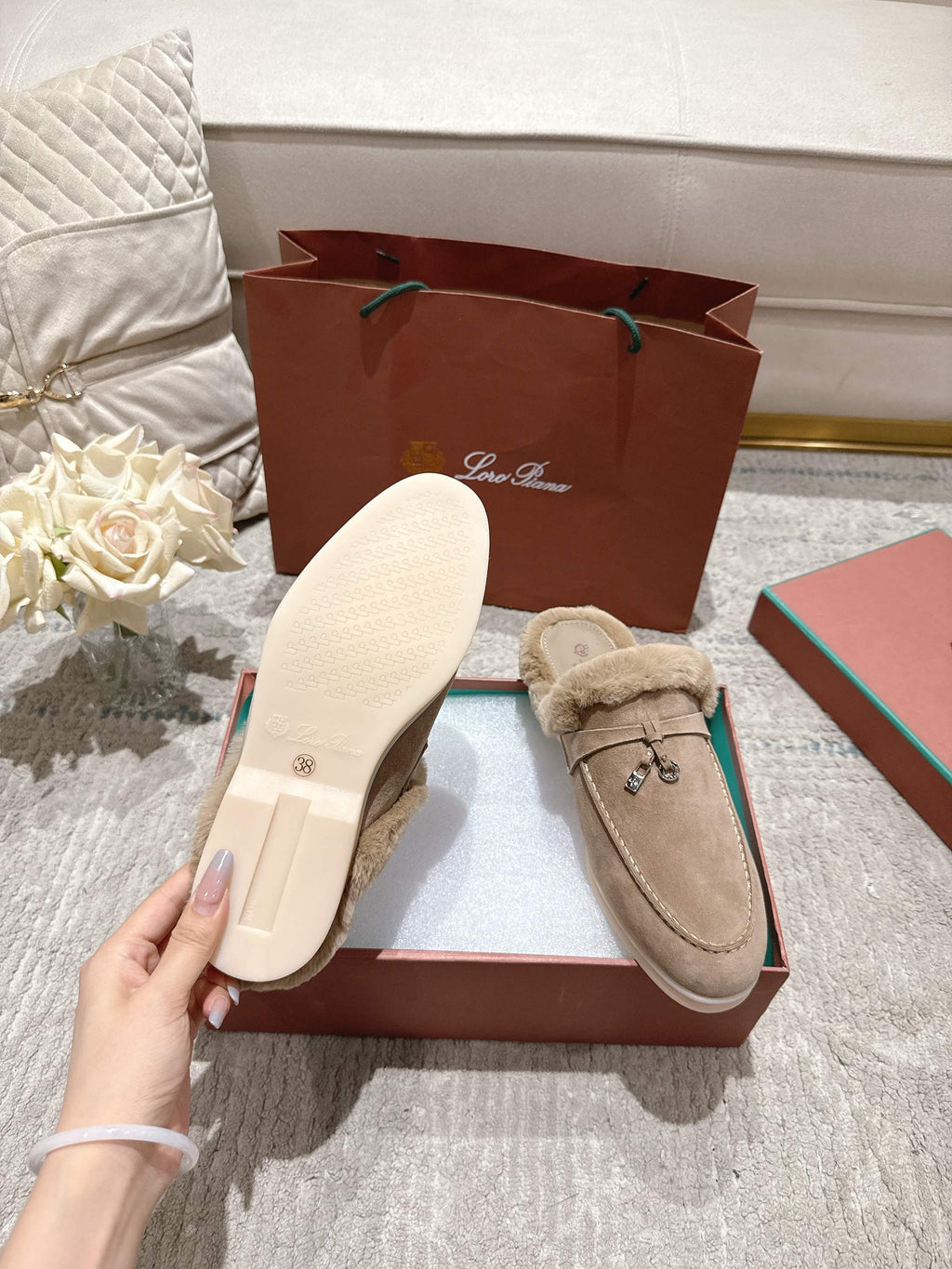 Loro Piana Slipper
