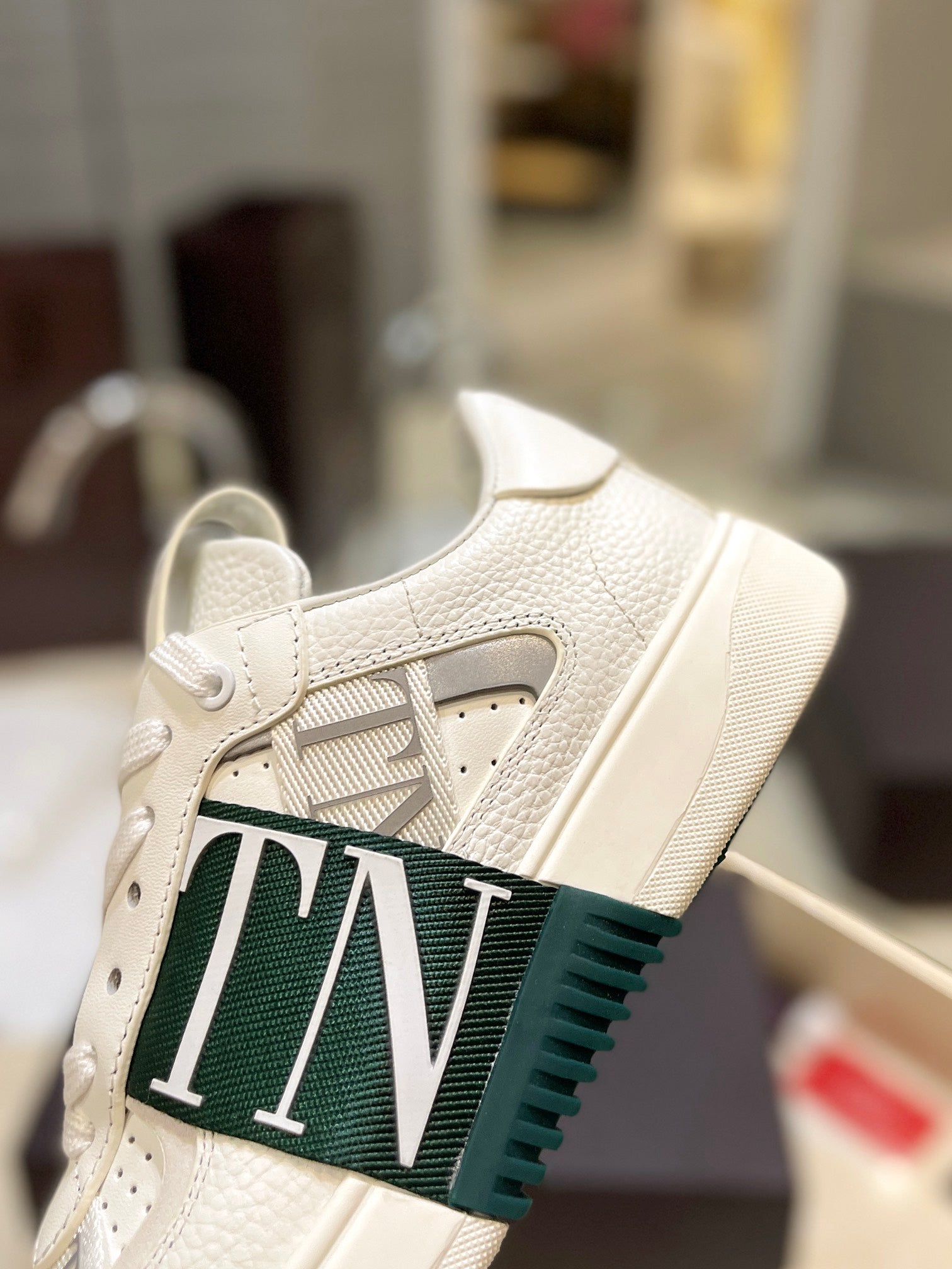 Valentino Sneaker