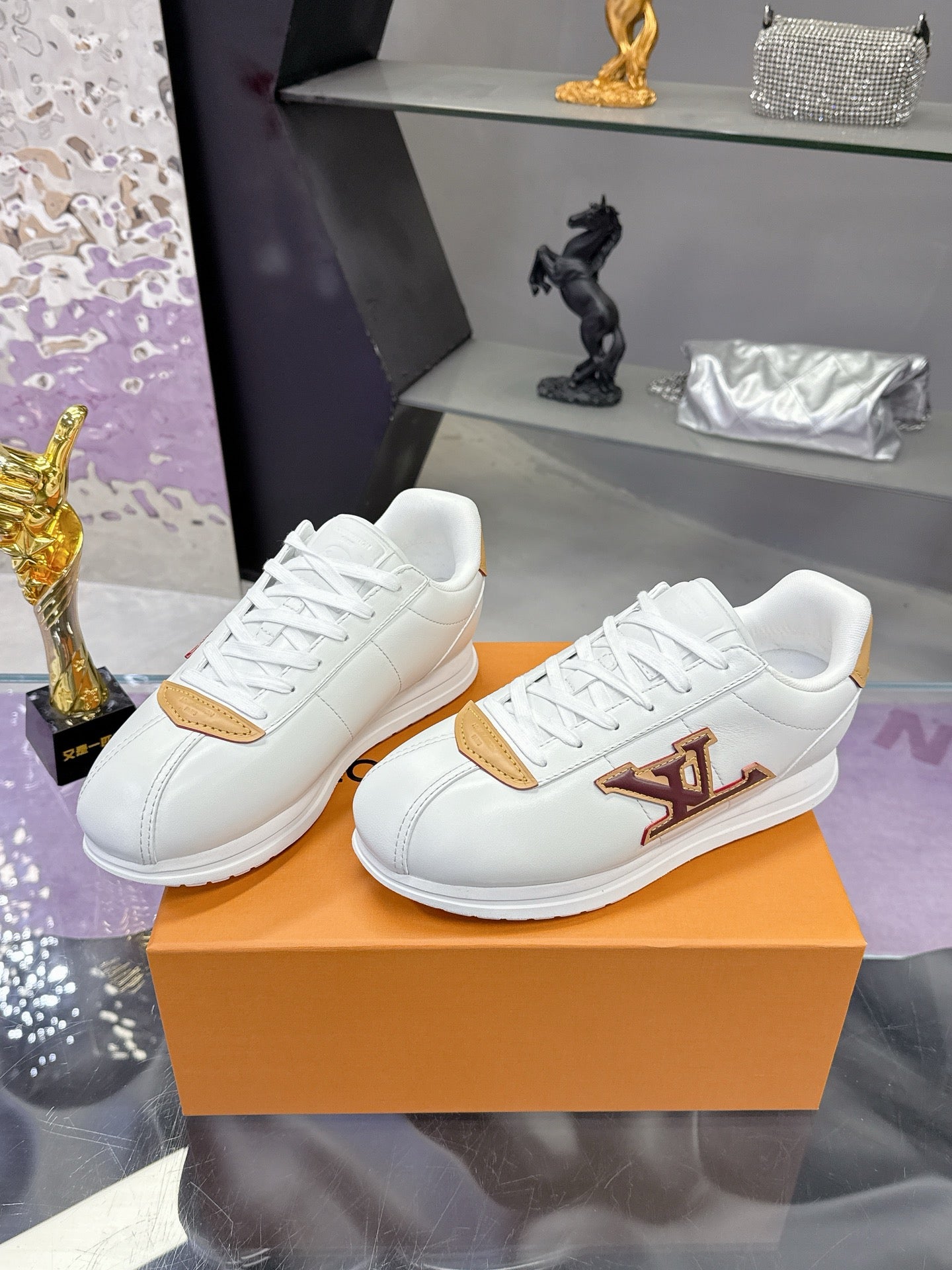 Louis Vuitton Sneaker