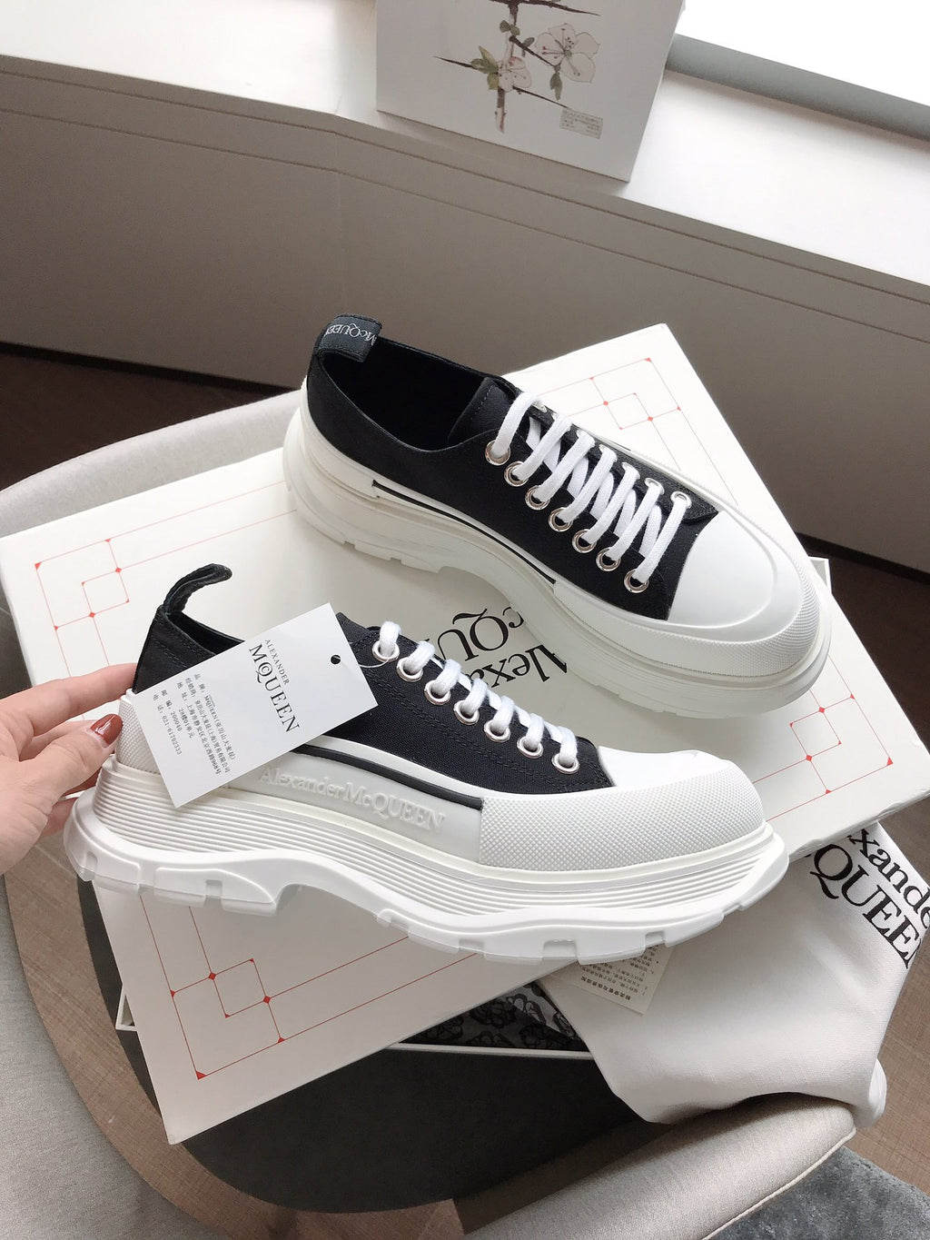 Alexander McQueen Sneaker