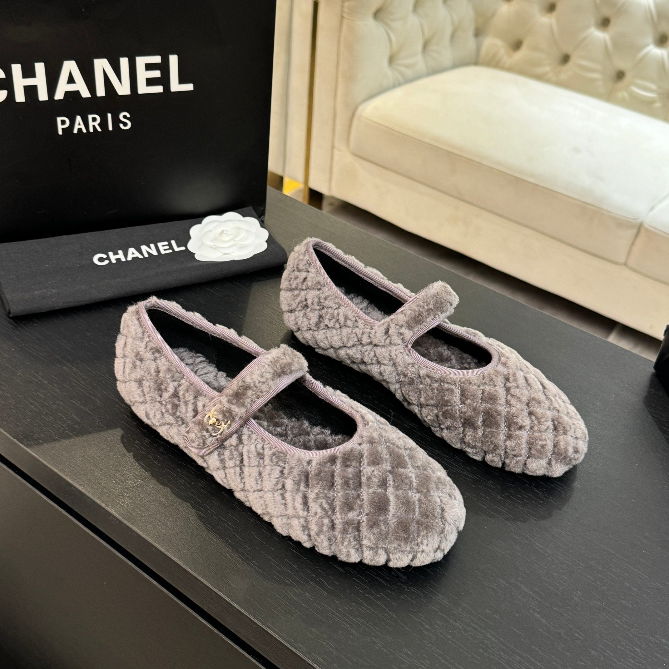 Chanel Slipper