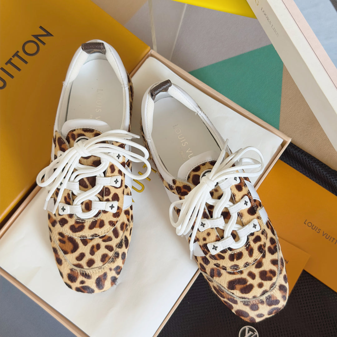 Louis Vuitton Sneaker