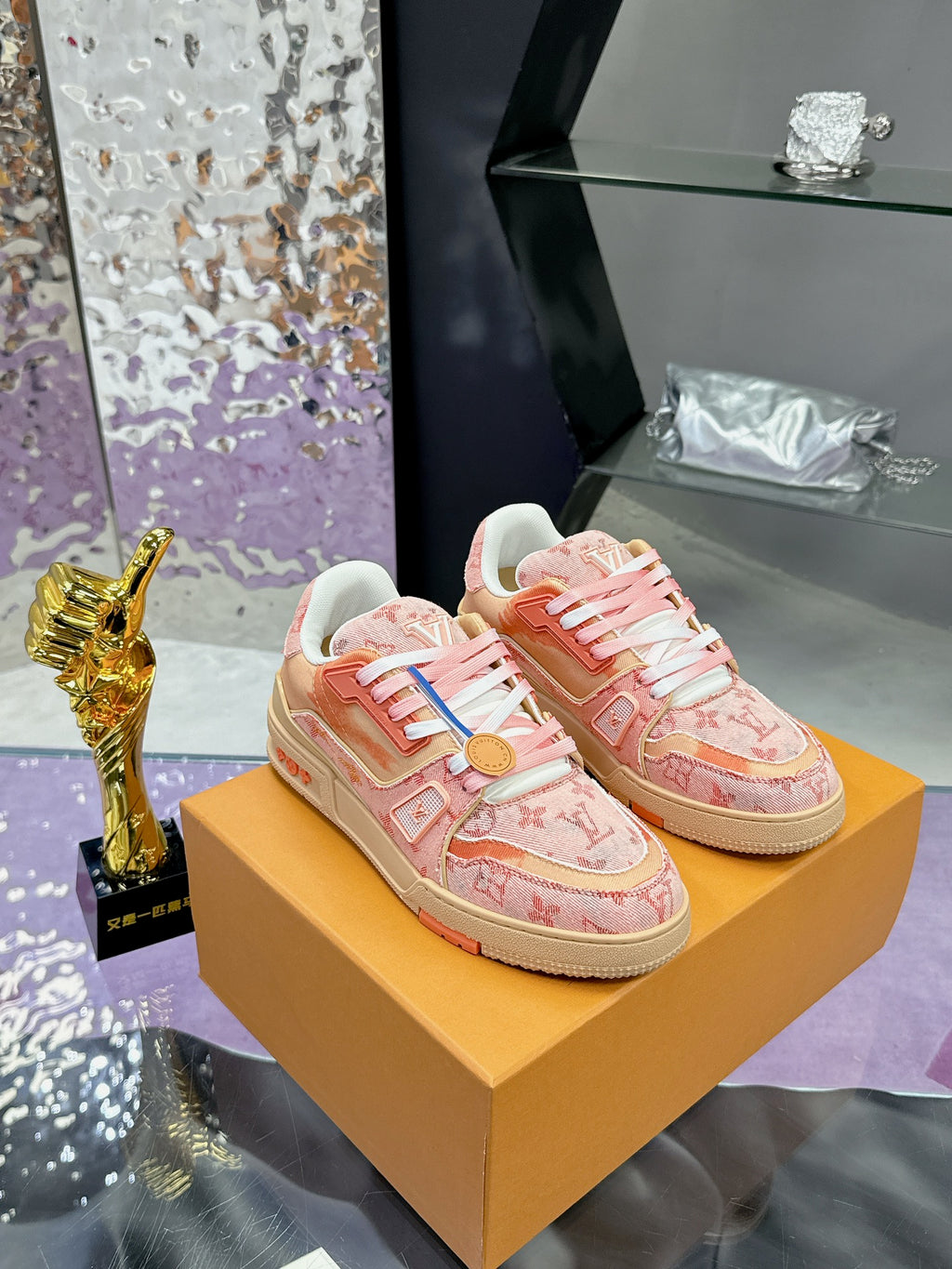 Louis Vuitton LV Trainer