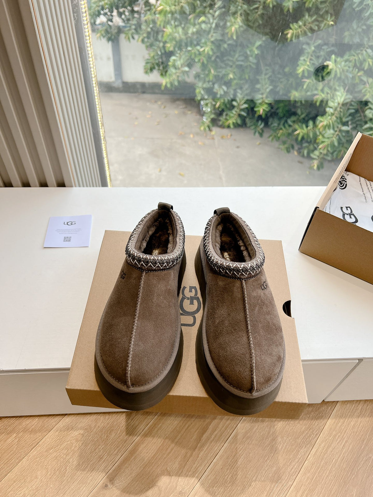 Ugg Slipper Hemen Teslim İndirimli