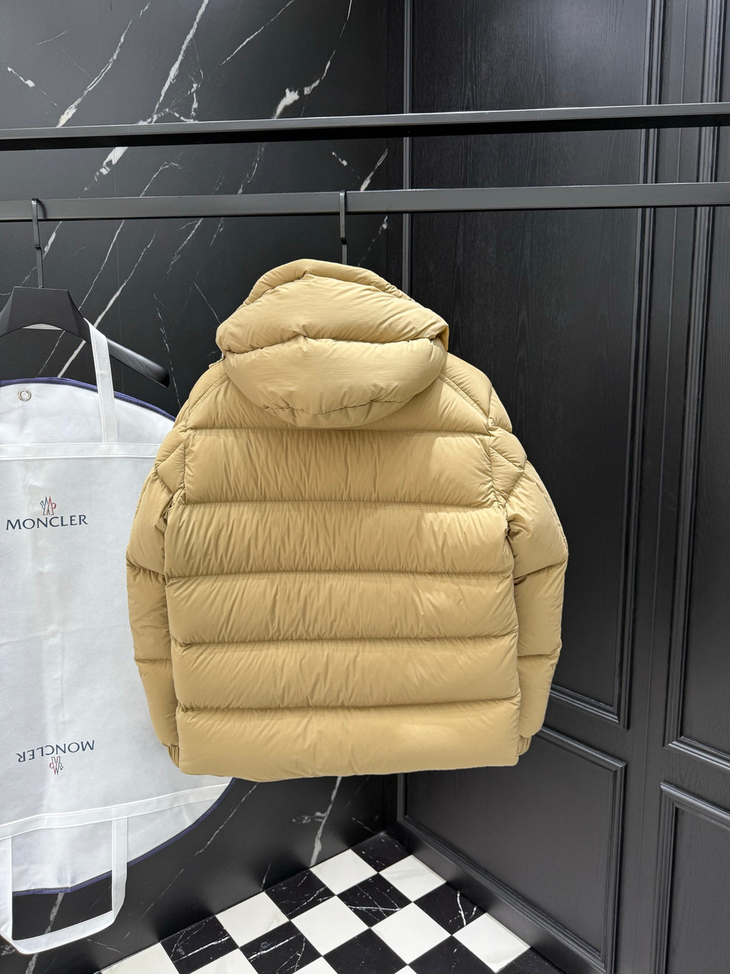 Moncler Mont