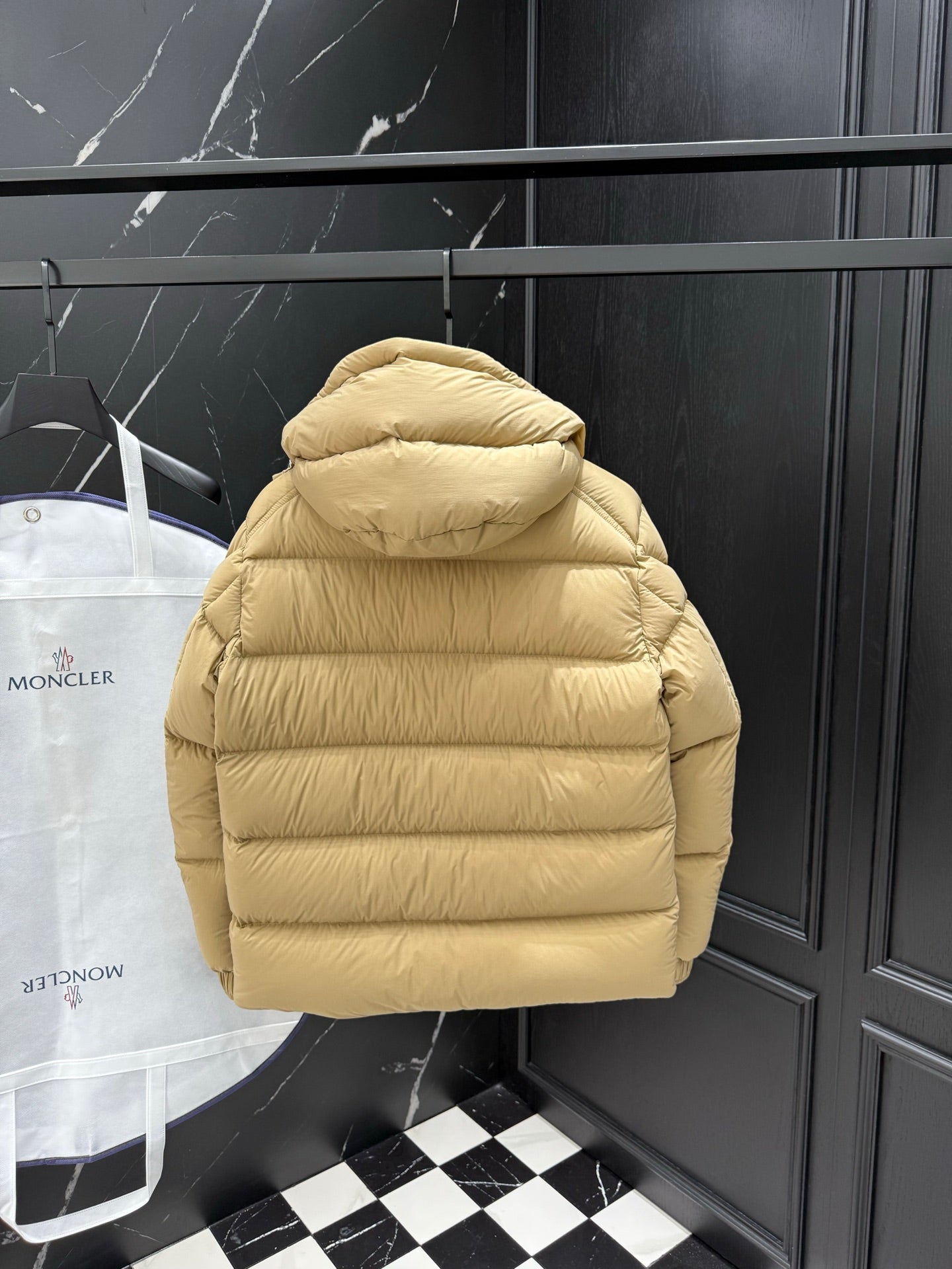 Moncler Mont