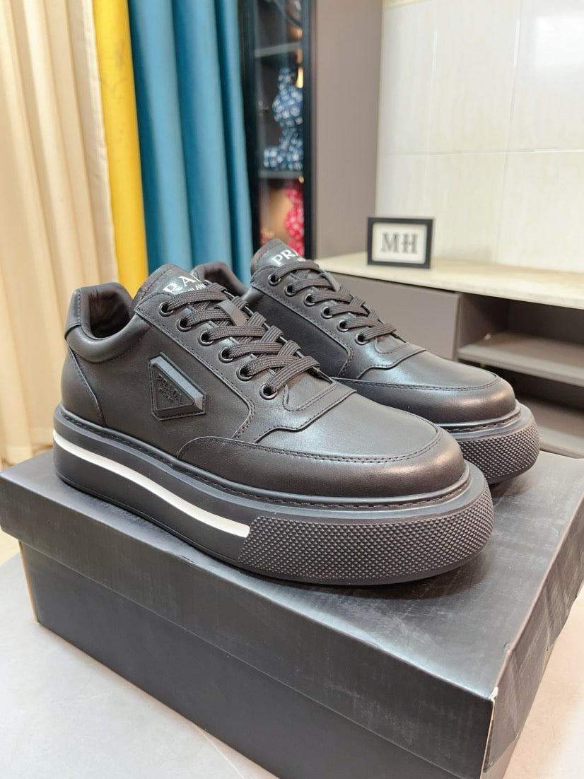 Prada Sneaker