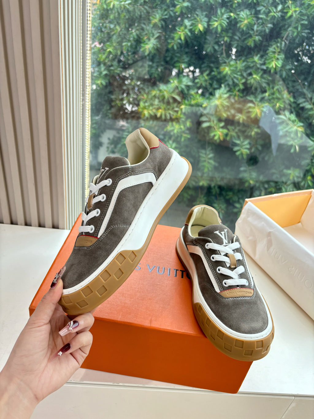 Louis Vuitton Sneaker