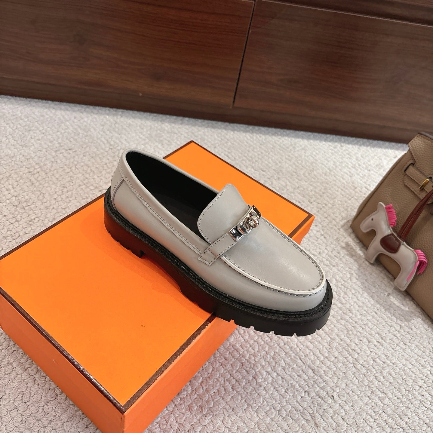 Hermes Sneaker