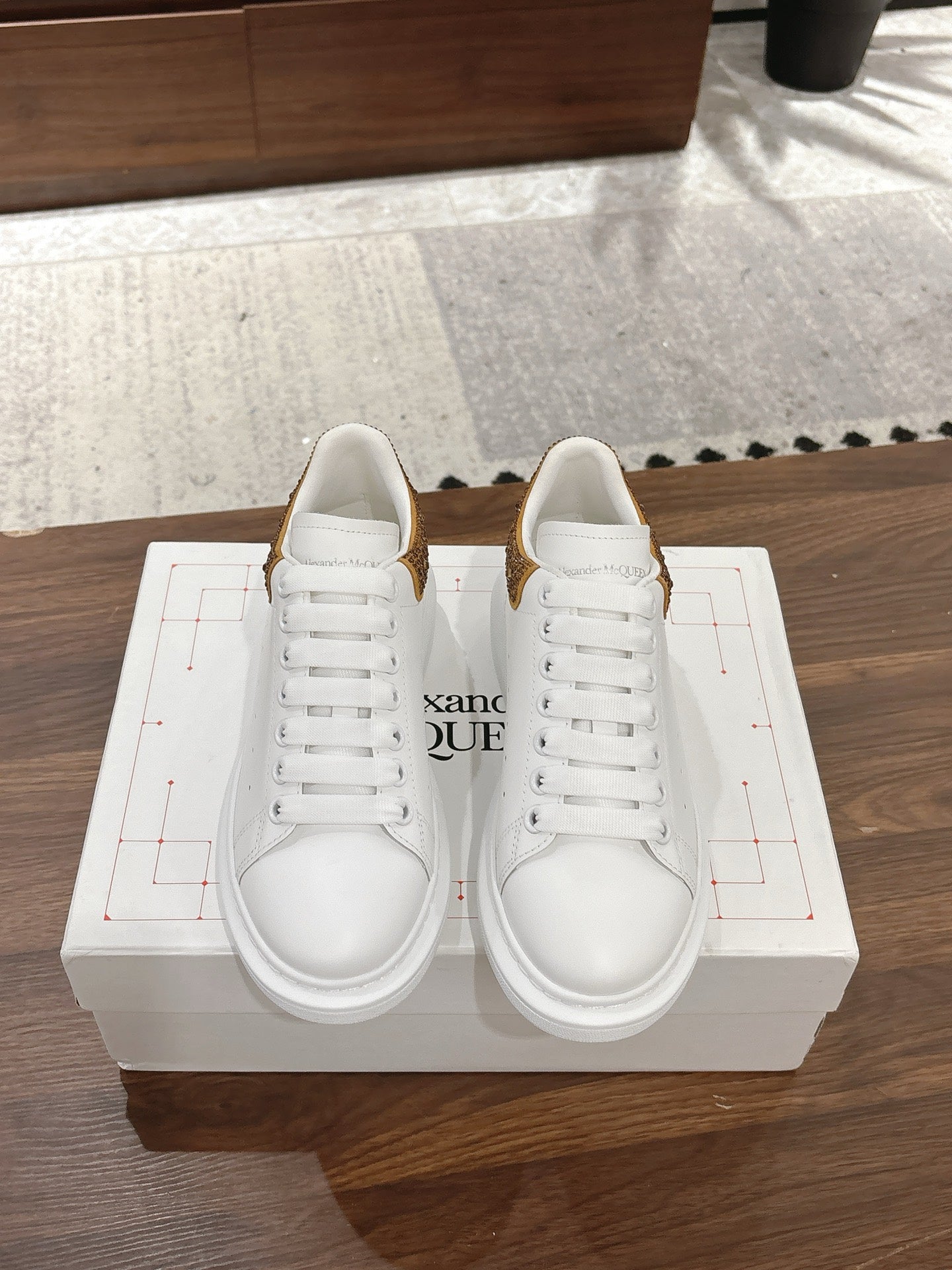 Alexander McQueen Sneaker