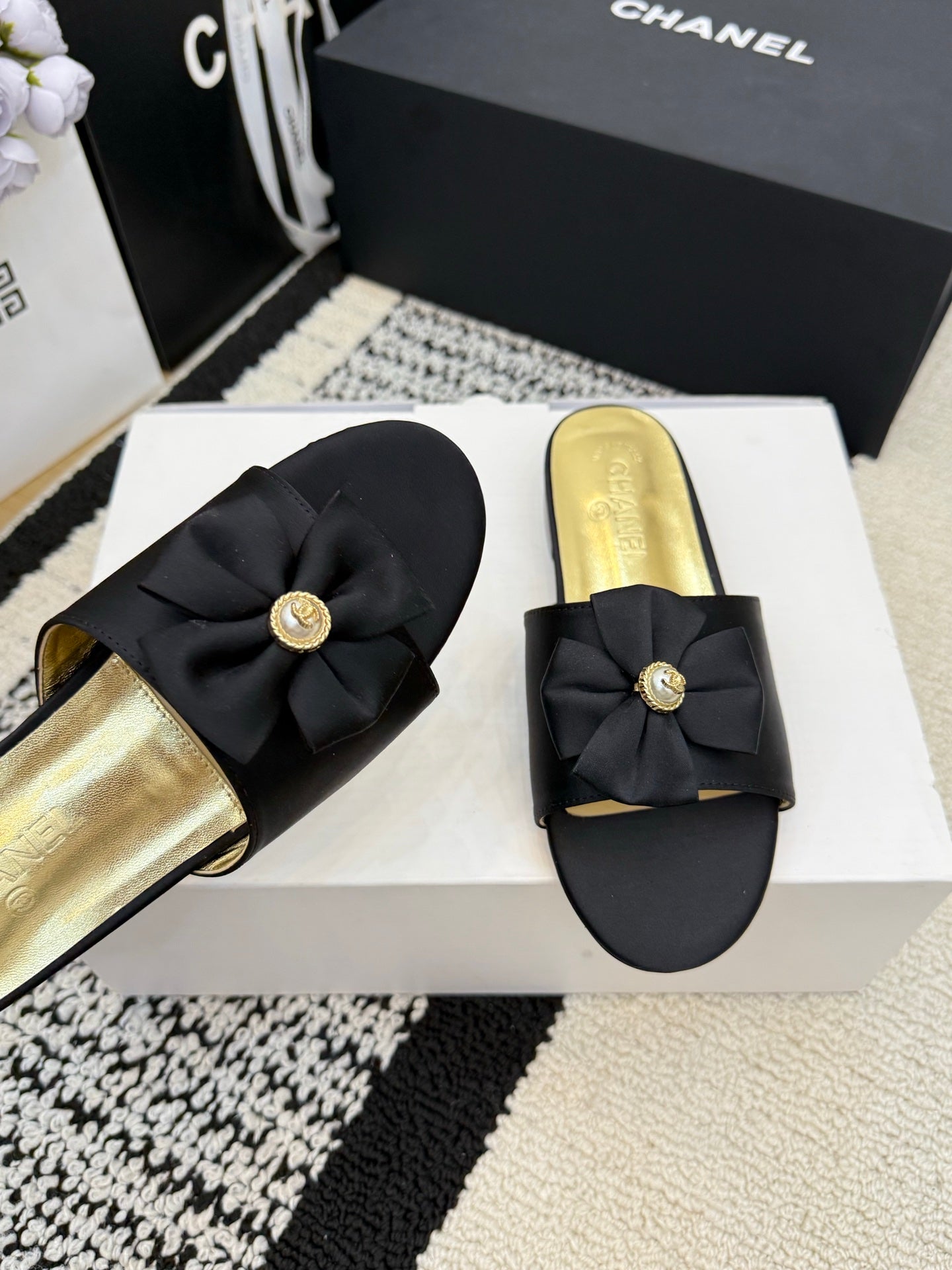 Chanel Slipper