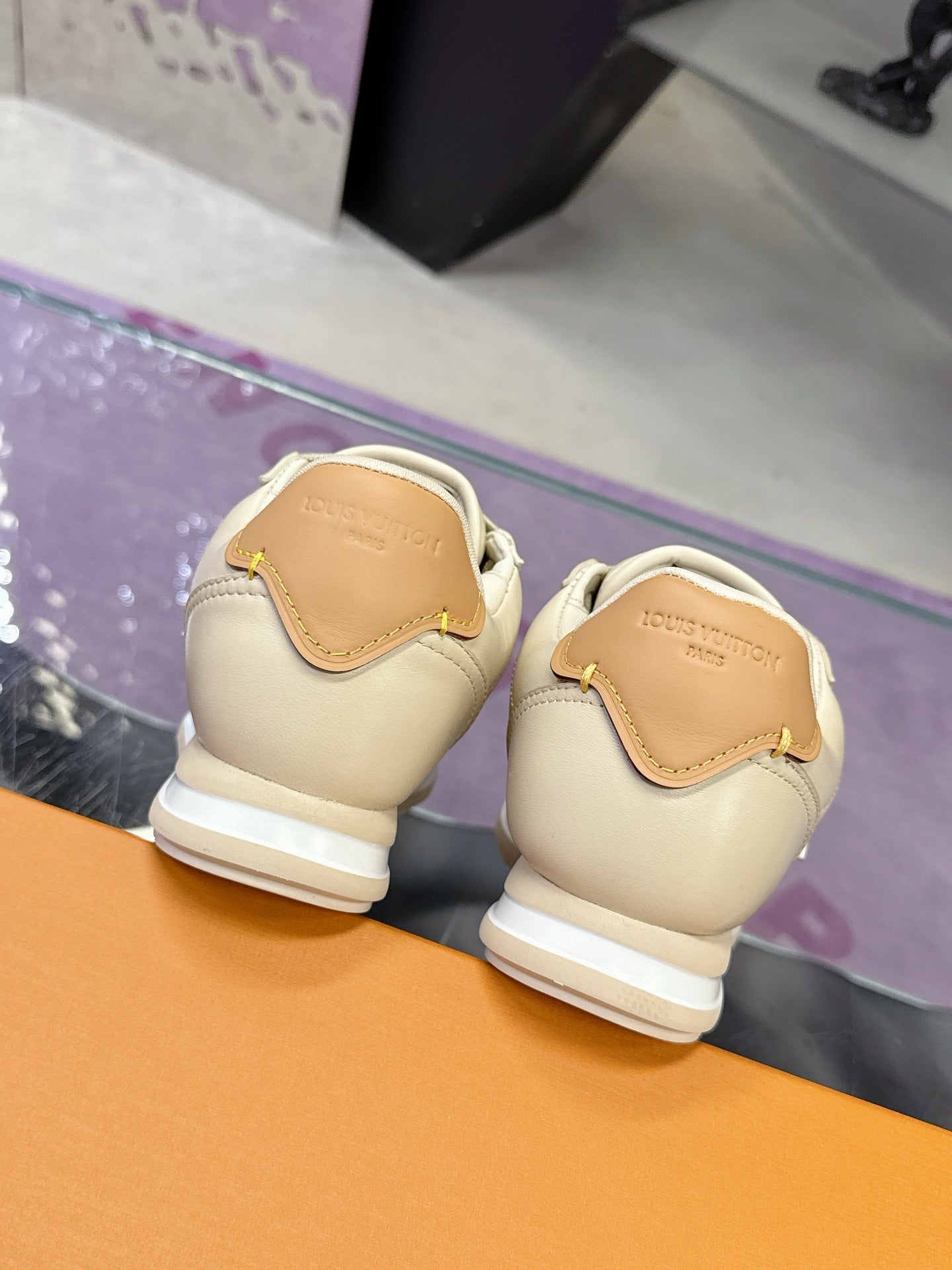 Louis Vuitton Sneaker