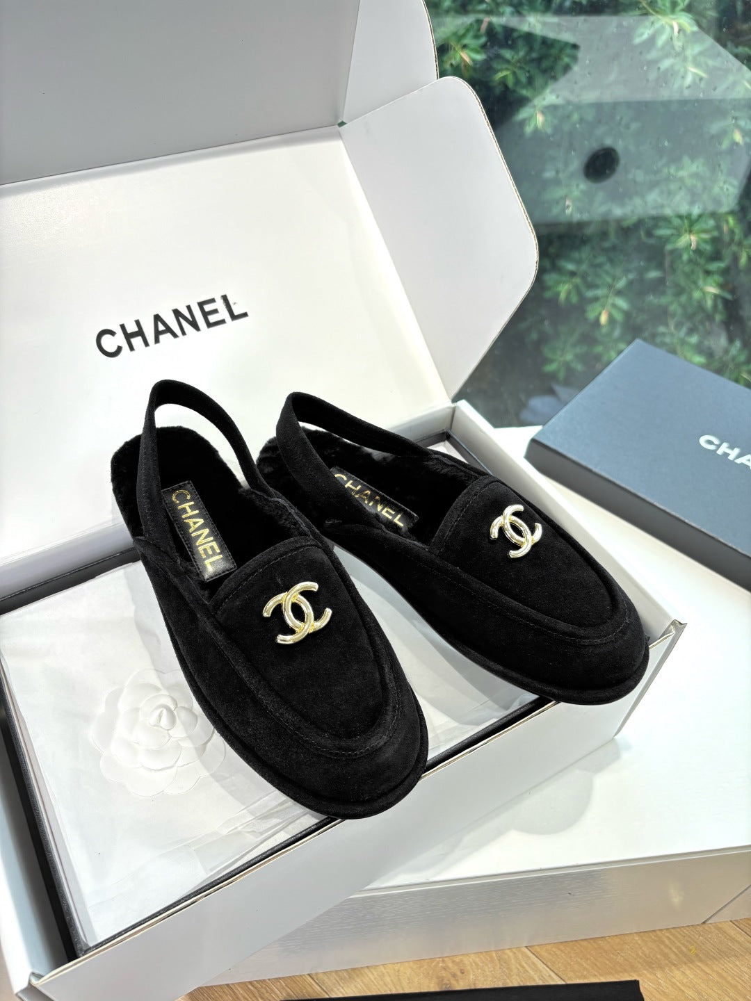 Chanel Slipper
