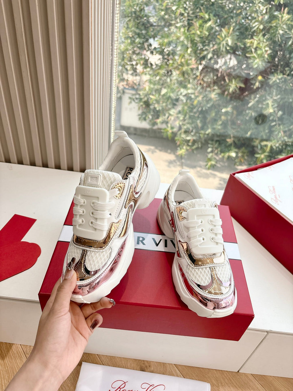 Roger Vivier Sneaker