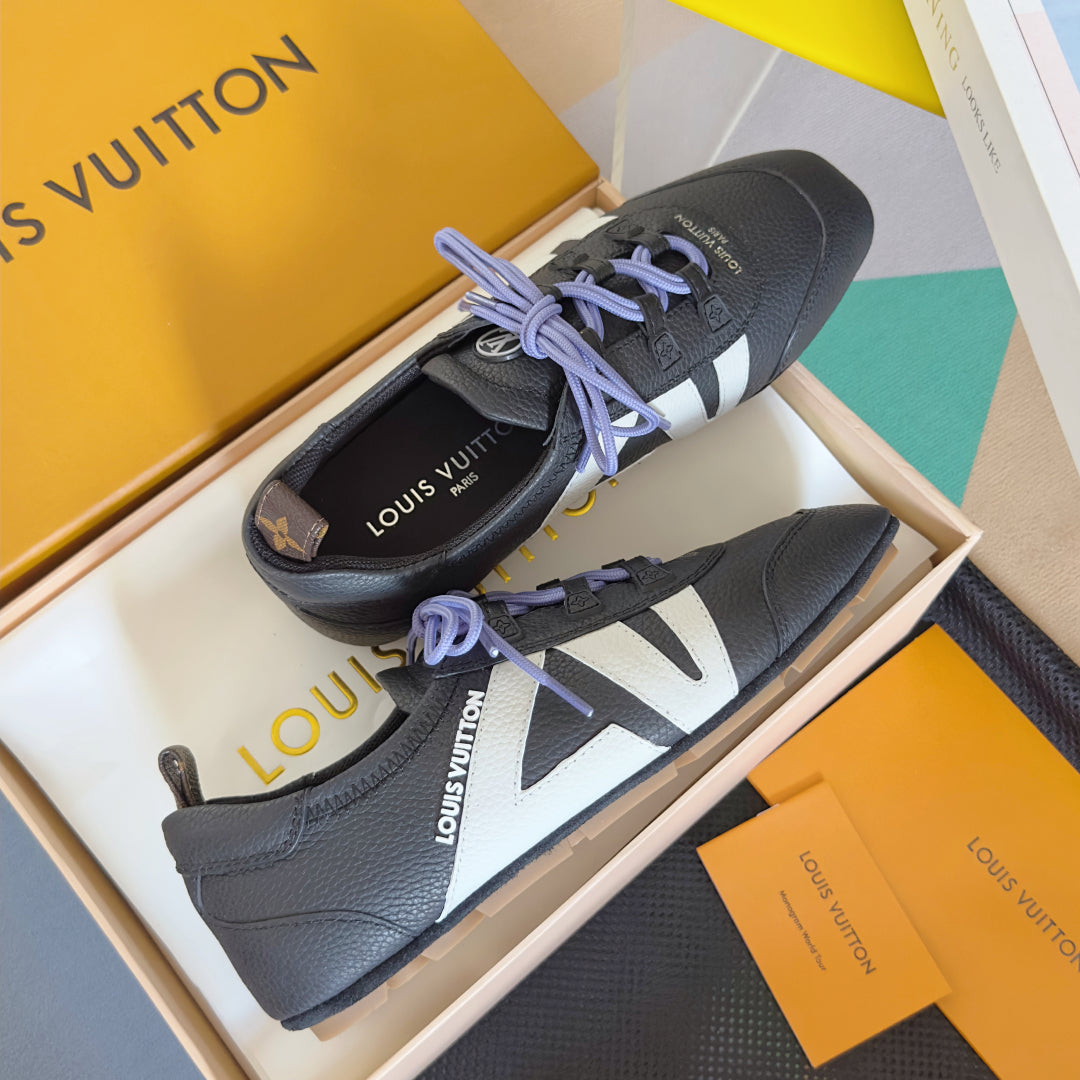Louis Vuitton Sneaker