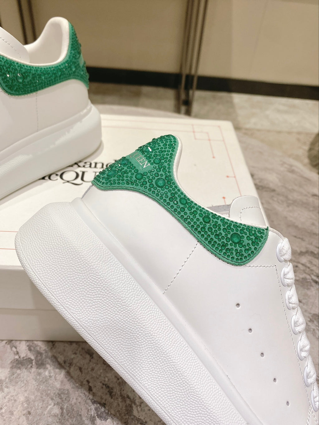 Alexander McQueen Sneaker