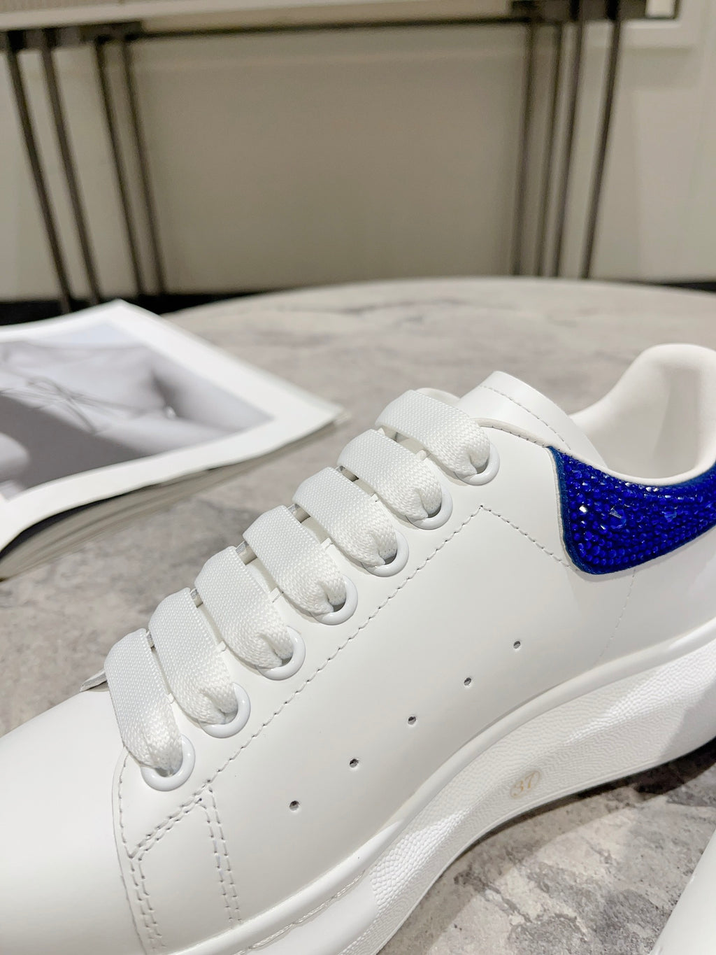 Alexander McQueen Sneaker