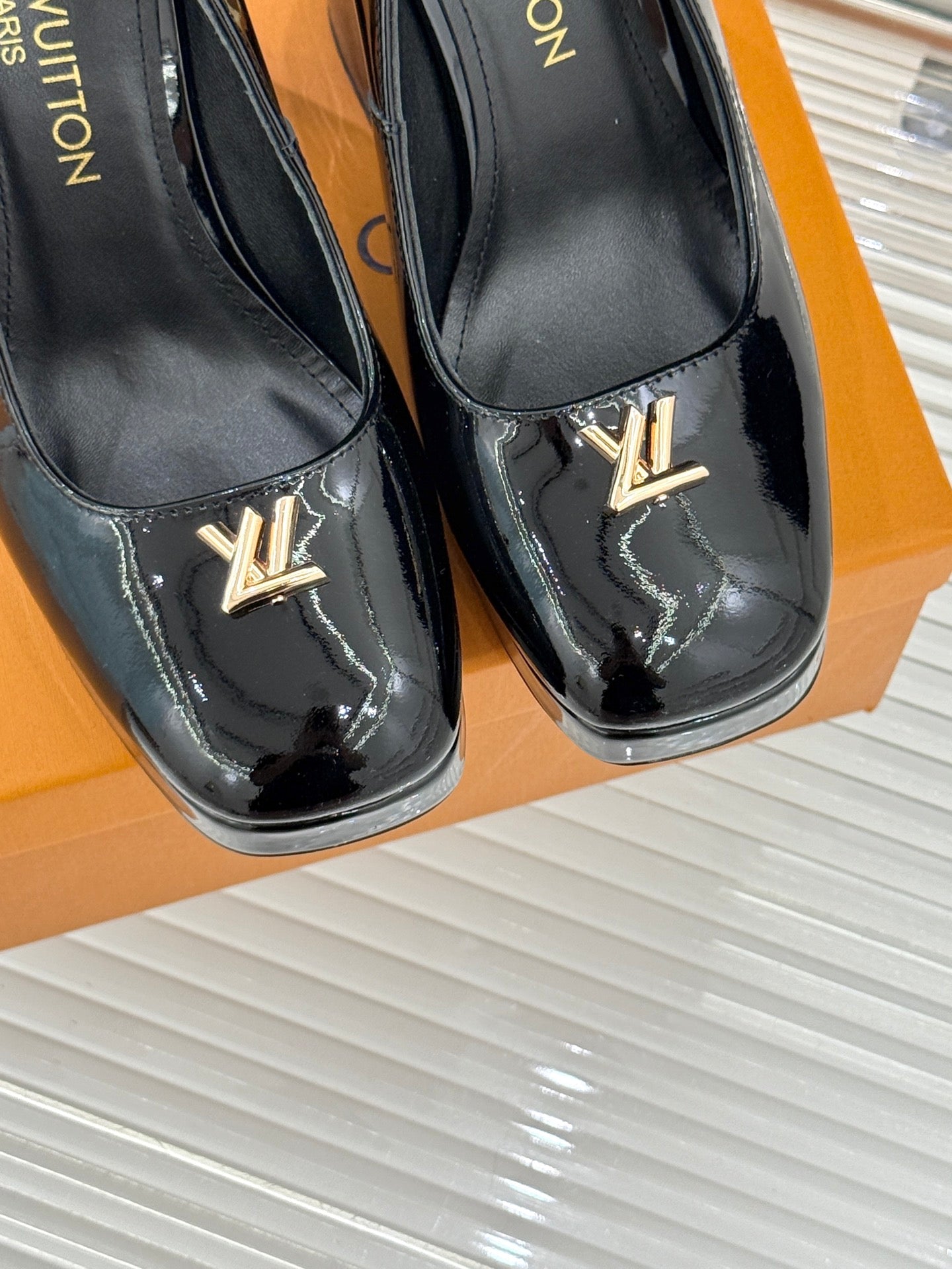 Louis Vuitton Topuklu