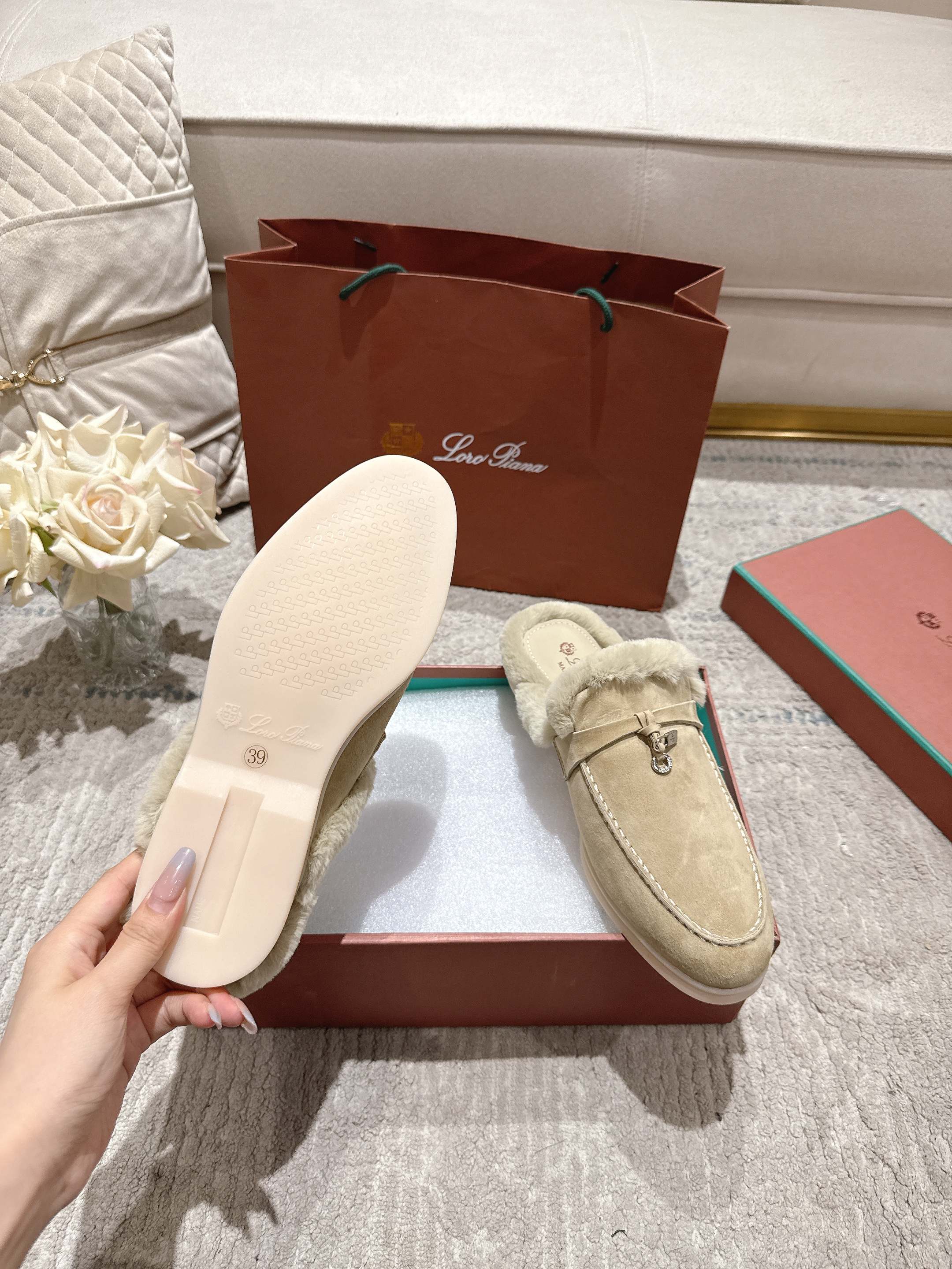 Loro Piana Slipper