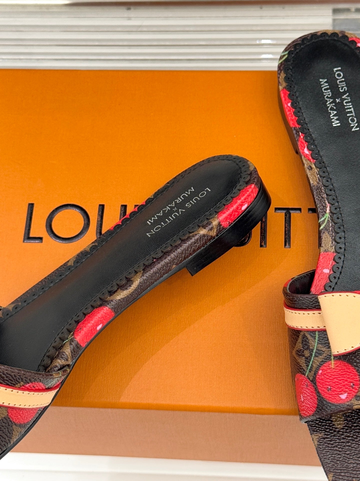 Louis Vuitton Slipper