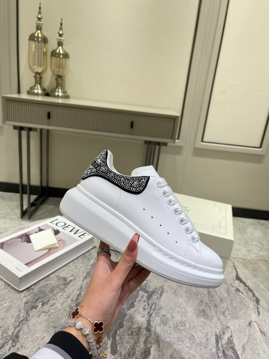 Alexander McQueen Sneaker